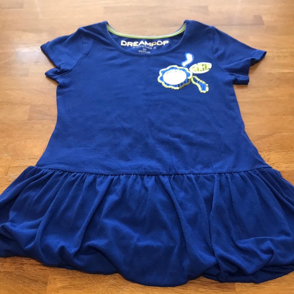 Girls Blue Top w/Sequence Flower